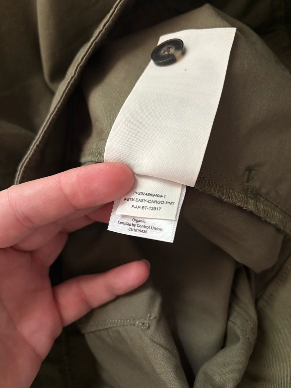 EVERLANE NWOT The Utility Cargo Pant Barrel Leg Colorblock KALAMATA / DUFFEL BAG - Picture 14 of 14